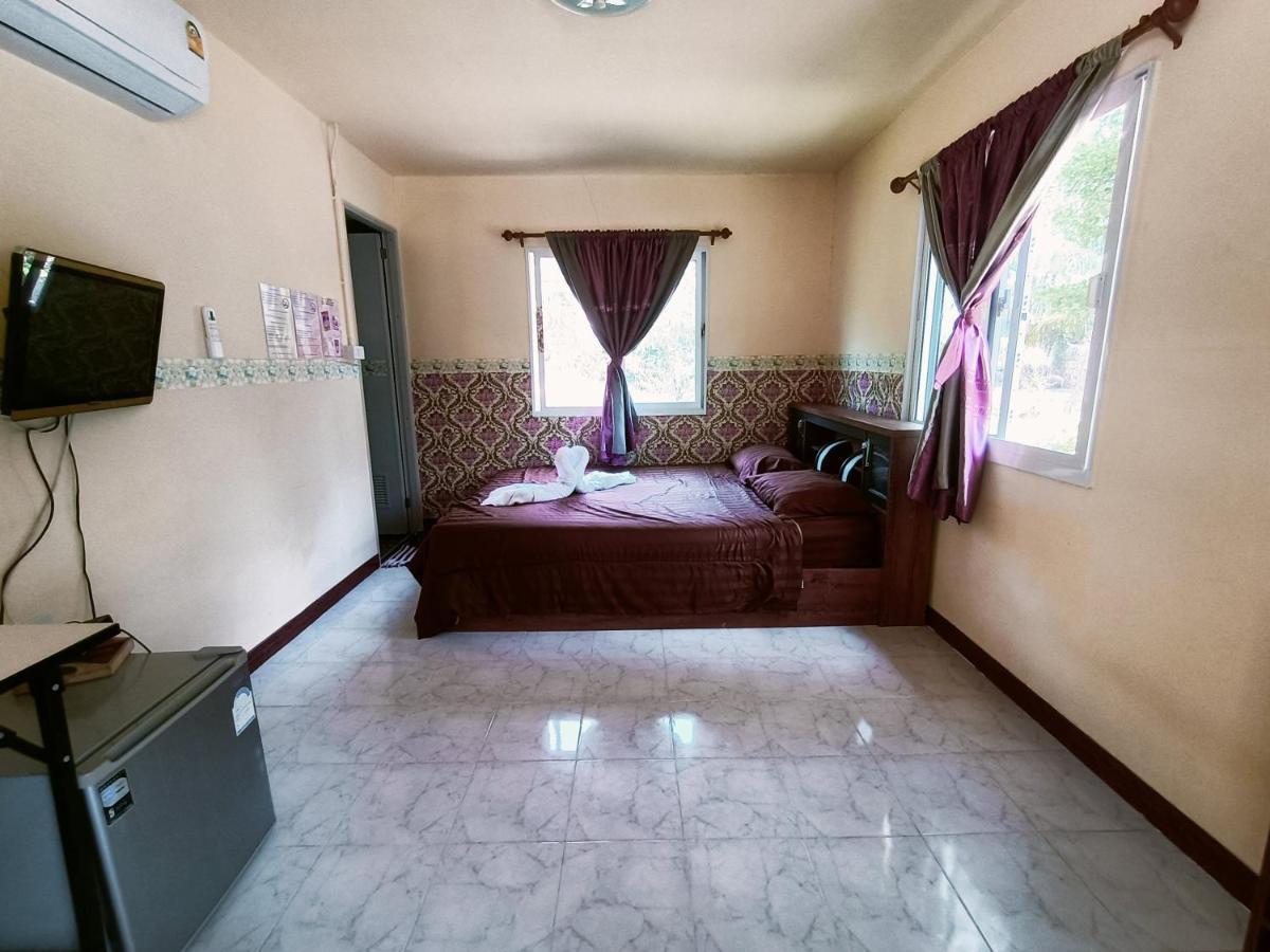 Win Gray Homestay Resort Pathiu Exteriér fotografie